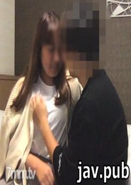 FC2 fc2-ppv 1527739 (Special version limited to a few days) I met a super-famous child and tried SEX in 5 minutes! Vol.1 With super luxury benefits!