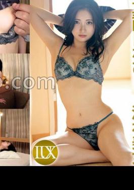 259LUXU-1774 Luxury TV 1760 A Black-haired Beauty Who Works At A Securities Company Transforms Into A Dripping Wet Beauty With A Kiss! As A Reward For Saying Embarrassing Words, Insert A Big Penis! I Can't Stop Moaning From The Professional Sex Techniques